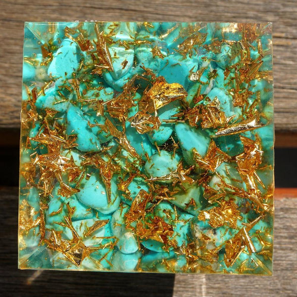 Orgonite Tiger Eye Turquoise Pyramid